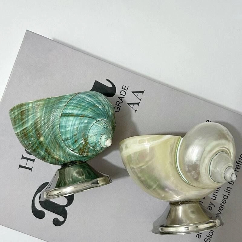 Silver & Green Conch Short-stemmed Wine Glass