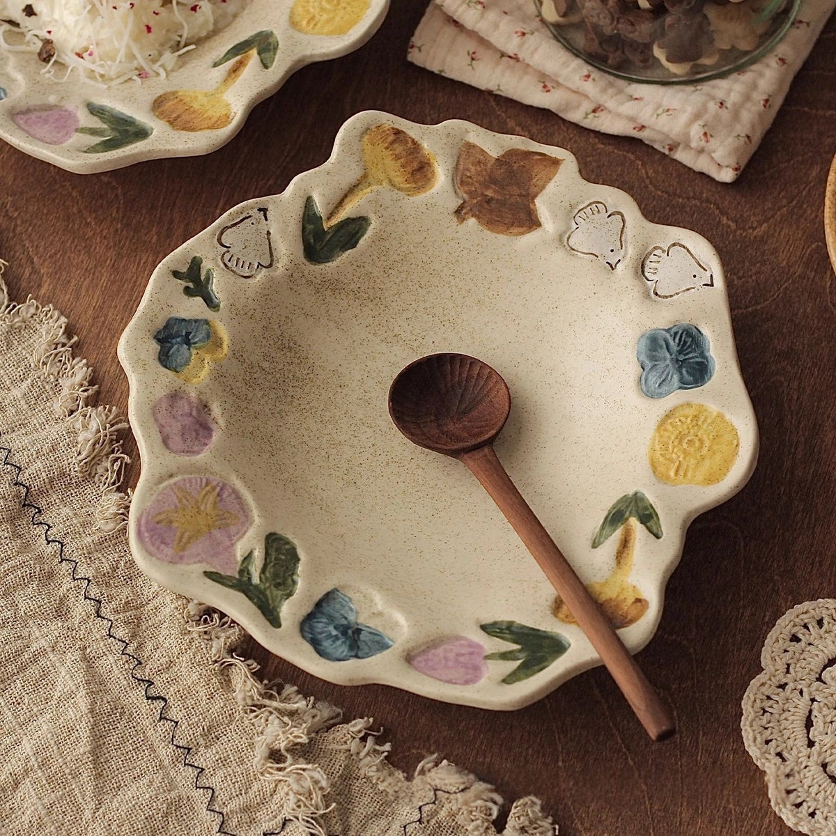 Flowers & Birds Coarse Pottery Hand-pinched Plate - TRLab Shop