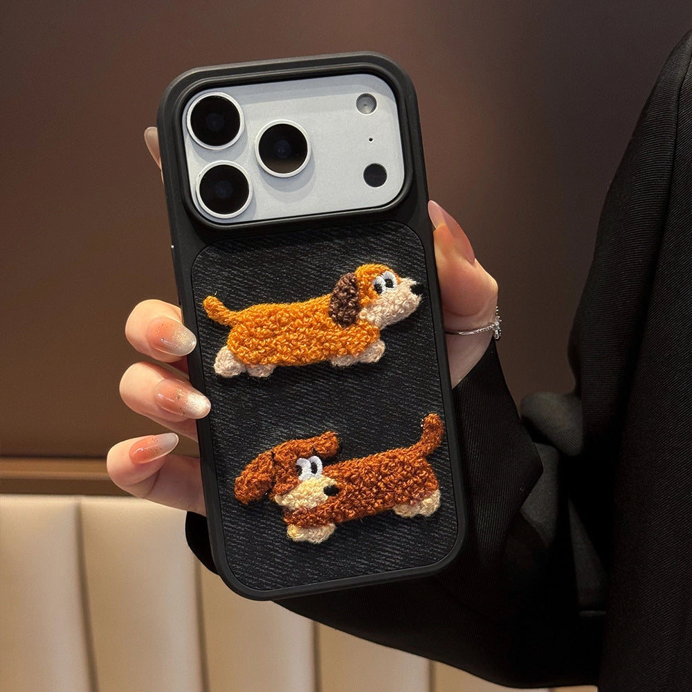 Dachshund & Garfield Embroidered Phone Case - TRLab Shop