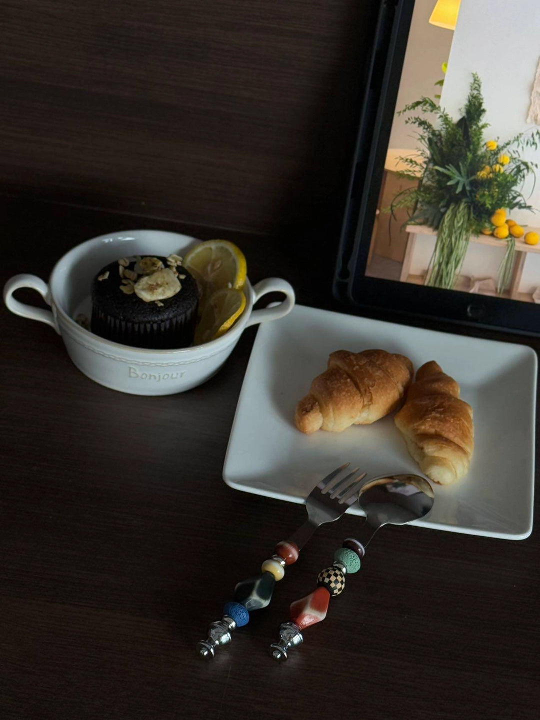 ShepHerd Retro Colorful Beads Dining Set