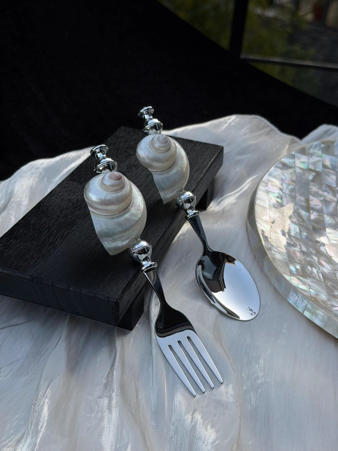 Moonlight Pearl Conch Stainless Steel Spoon & Fork - TRLab Shop