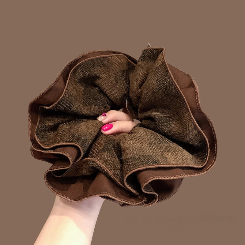 Double Espresso Wavy Hem Scrunchie - TRLab Shop