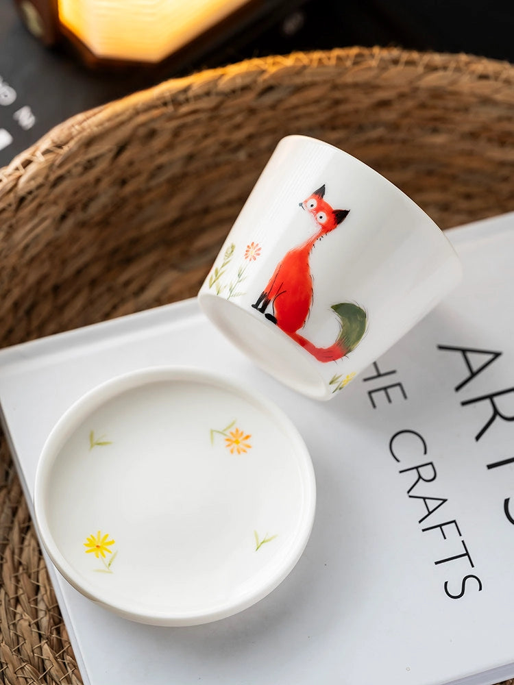 Red Fox ceramic tumbler with detailed fox illustration, perfect for drinking and decorative use, from TRLab Shop.