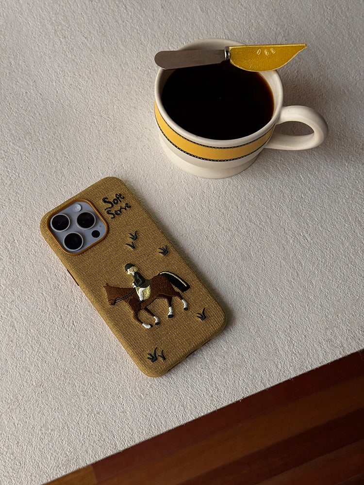 Skiing & Walking Puppy Embroidered Phone Case - TRLab Shop