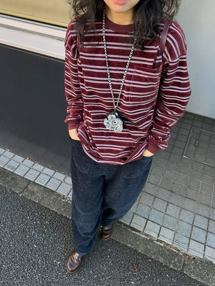 Cozy Sweater Floral AirPods Charm - TRLab Shop
