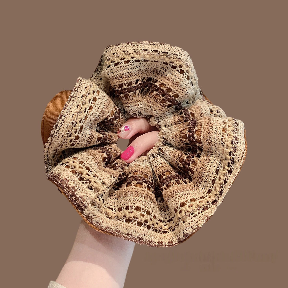 Café au Lait Lace Wavy Hem Scrunchie - TRLab Shop