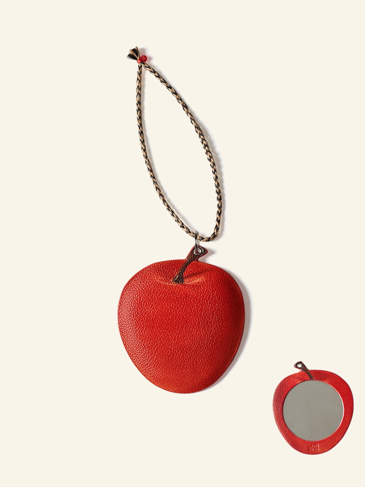 Black Cat & Apple Double-Sided Charm - TRLab Shop