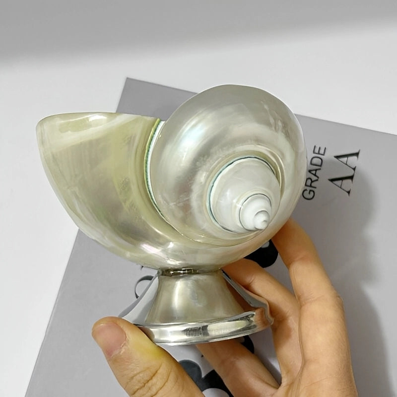 Silver & Green Conch Short-stemmed Wine Glass