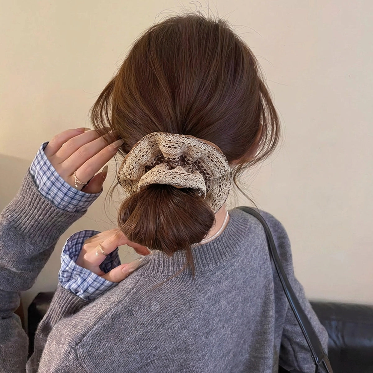 Café au Lait Lace Wavy Hem Scrunchie - TRLab Shop