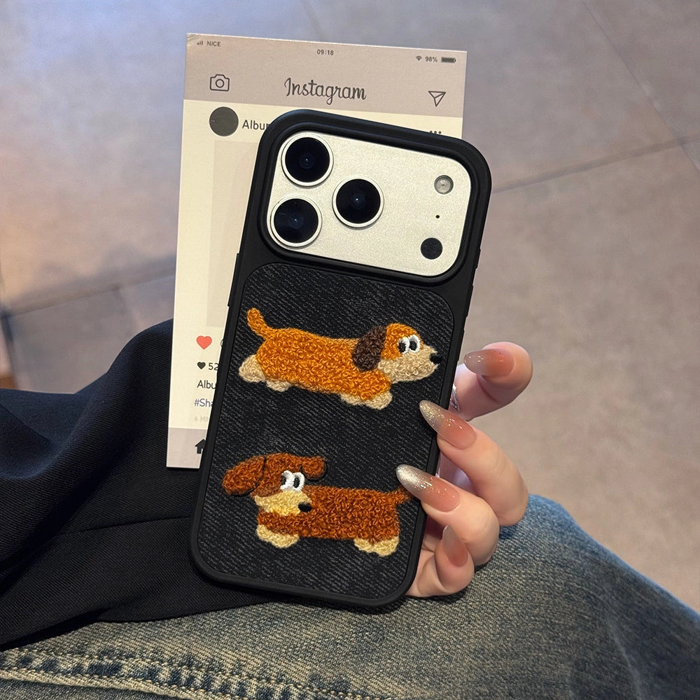 Dachshund & Garfield Embroidered Phone Case - TRLab Shop