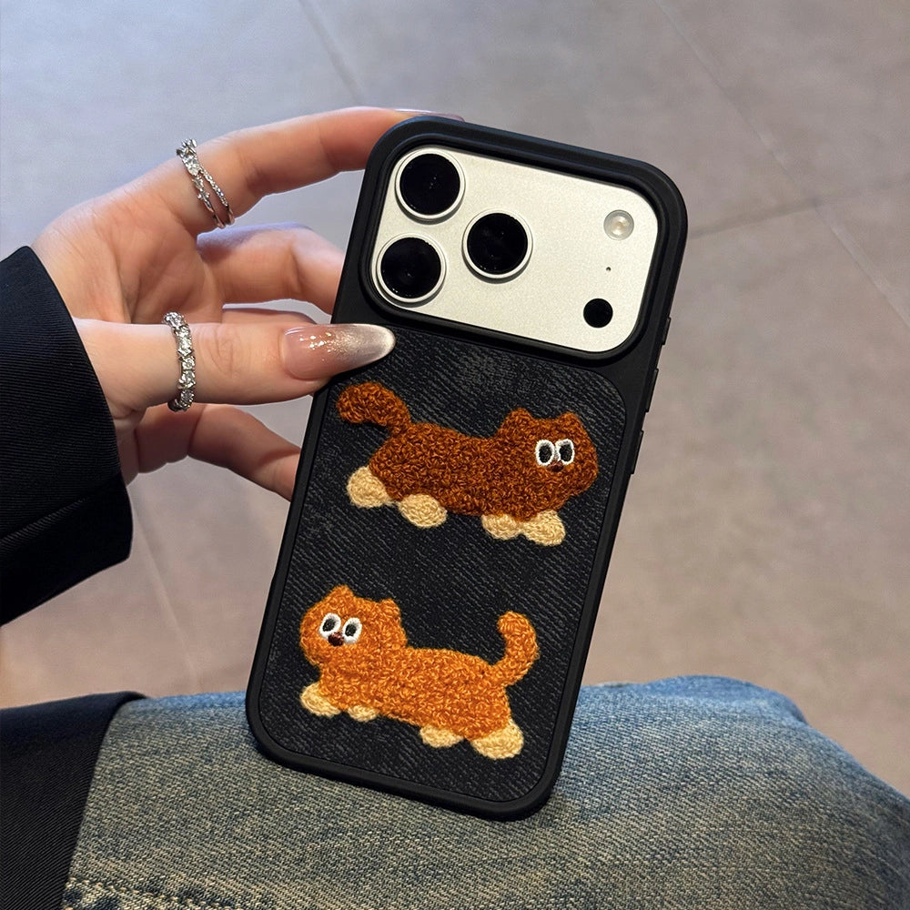 Dachshund & Garfield Embroidered Phone Case - TRLab Shop