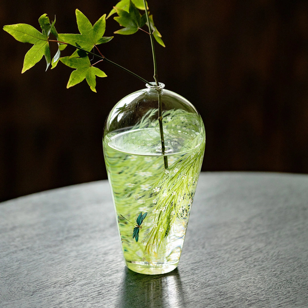 Spring Wildness Glass vase