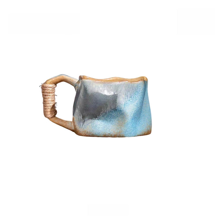 Ceramic mug with rope handle by TRLab Shop, featuring a smooth white finish and sturdy rope detail for a stylish coffee cup.