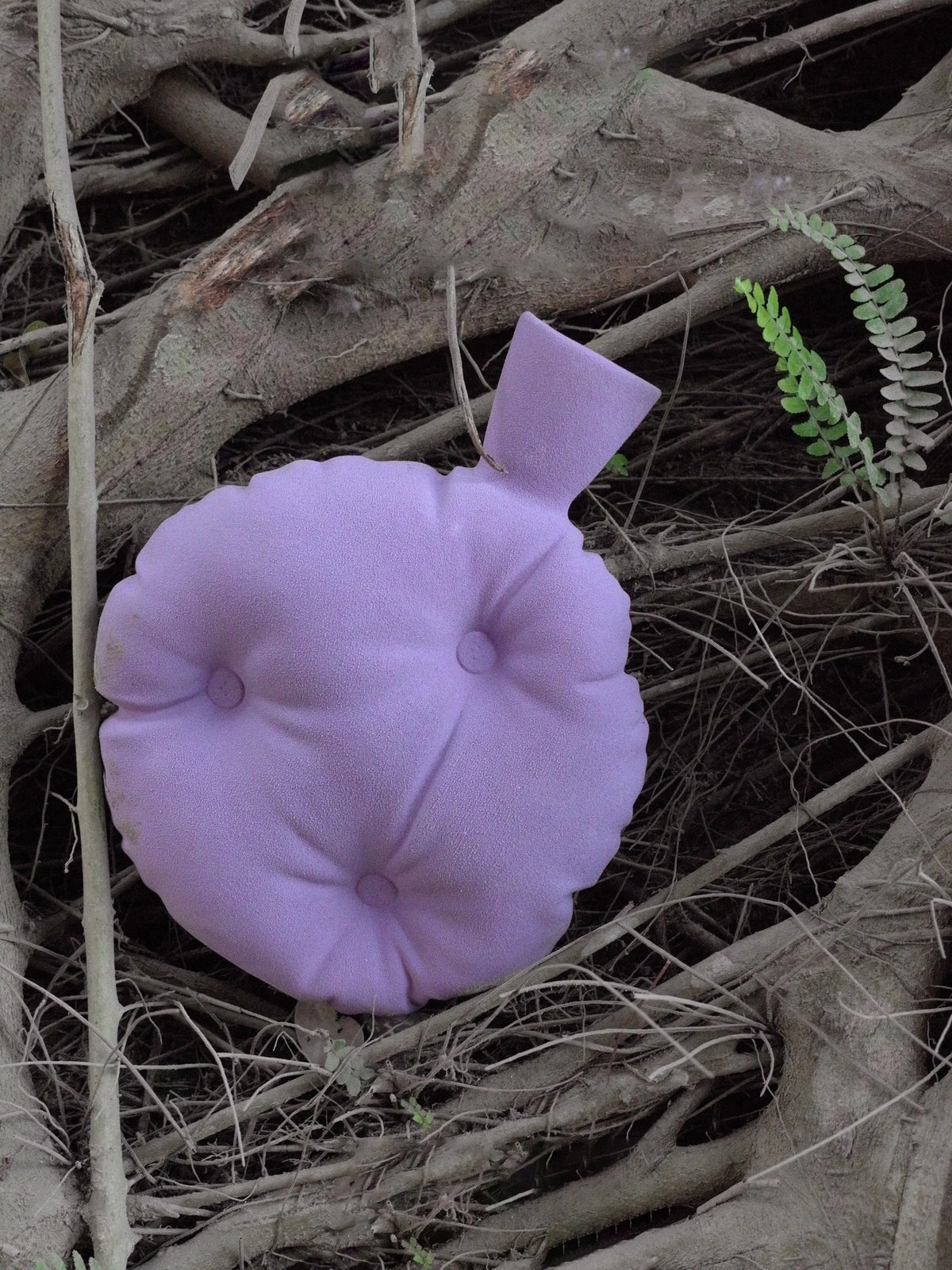 Ceramic Art Cookie Pillow Vase - TRLab Shop