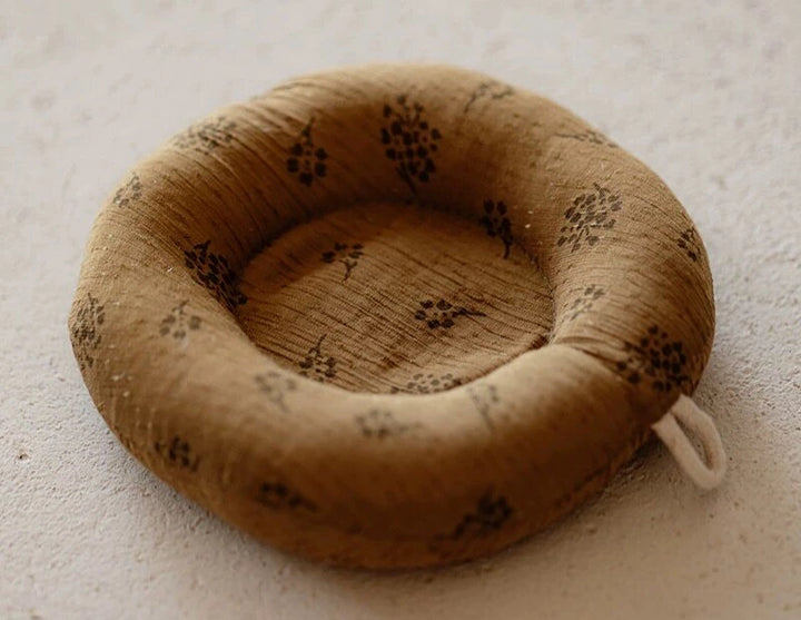 Donut-Shaped Round Storage Mat