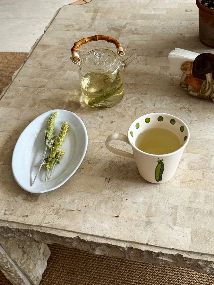 Grapes & Pods Cluster Mug - TRLab Shop
