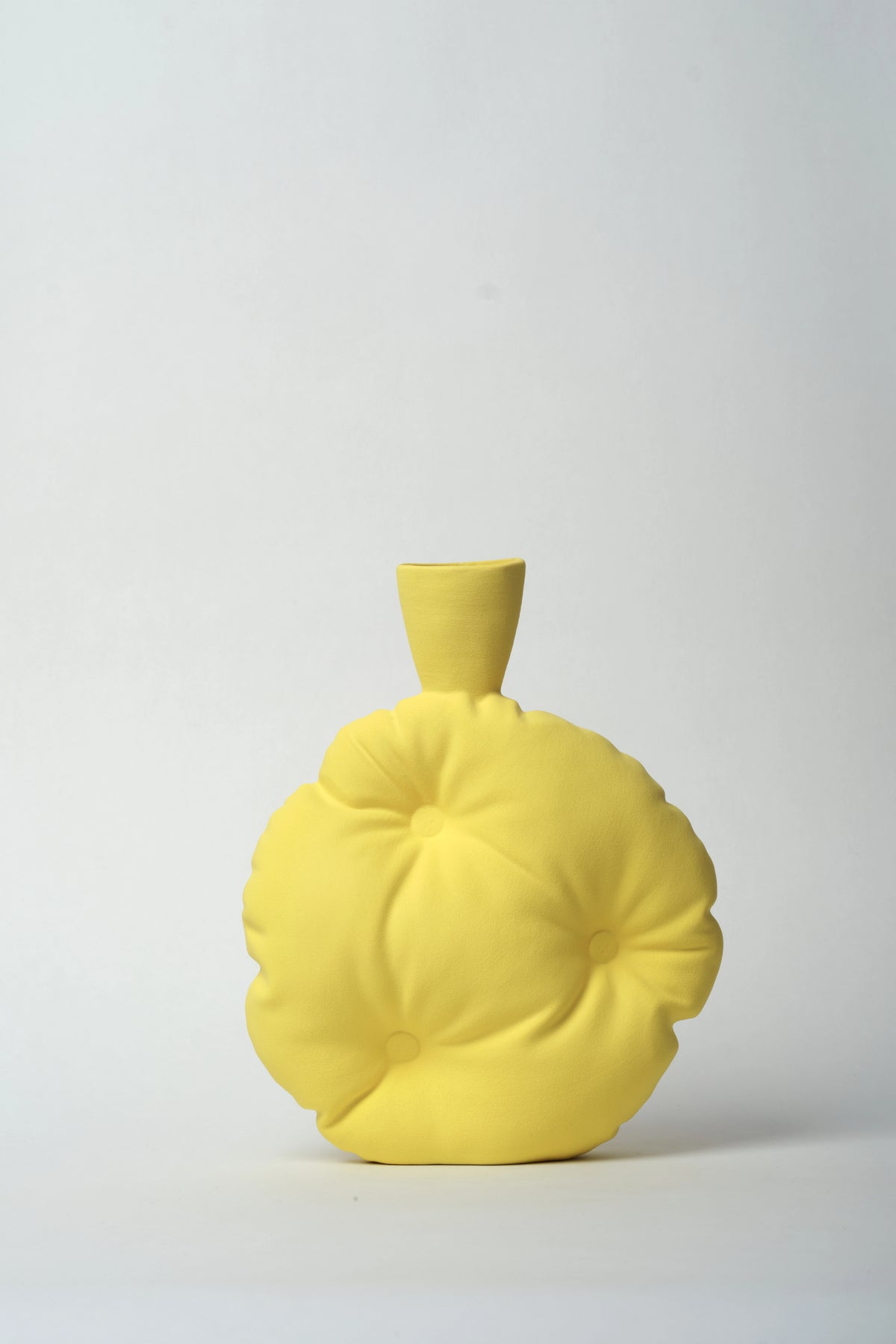 Ceramic Art Cookie Pillow Vase - TRLab Shop