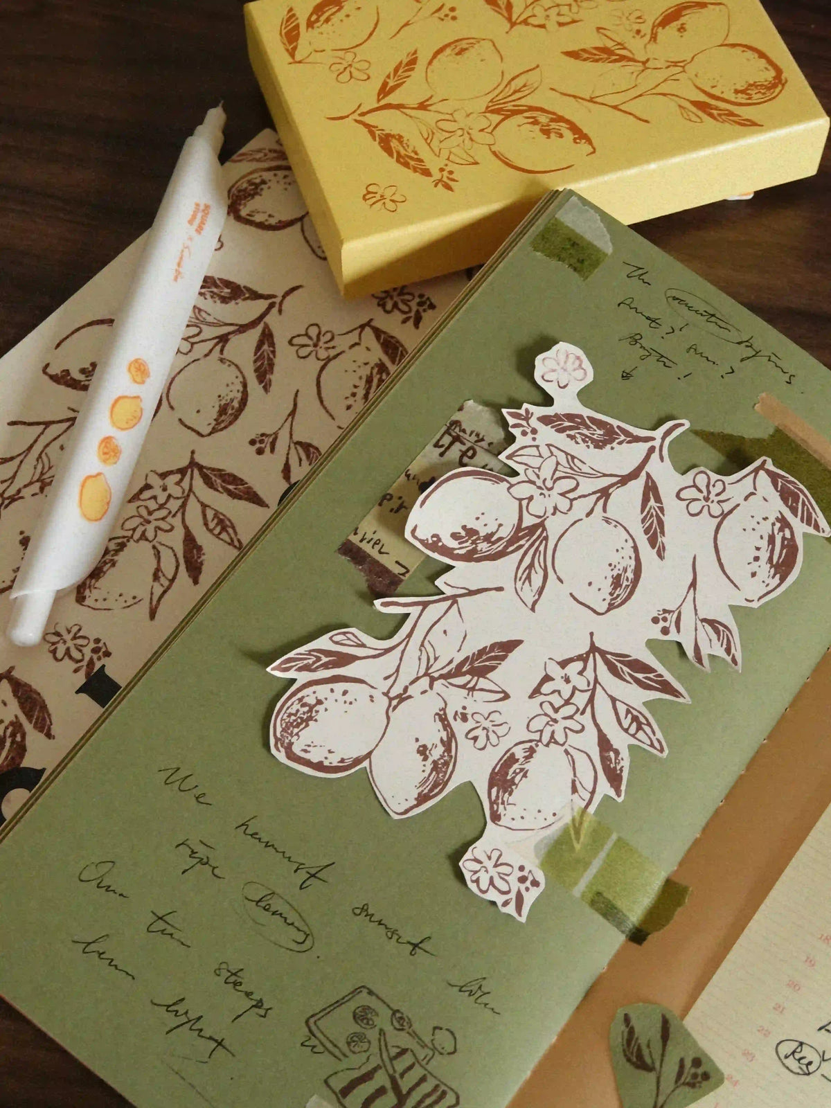 Traveler's Notebook Inserts Leisure Days - TRLab Shop