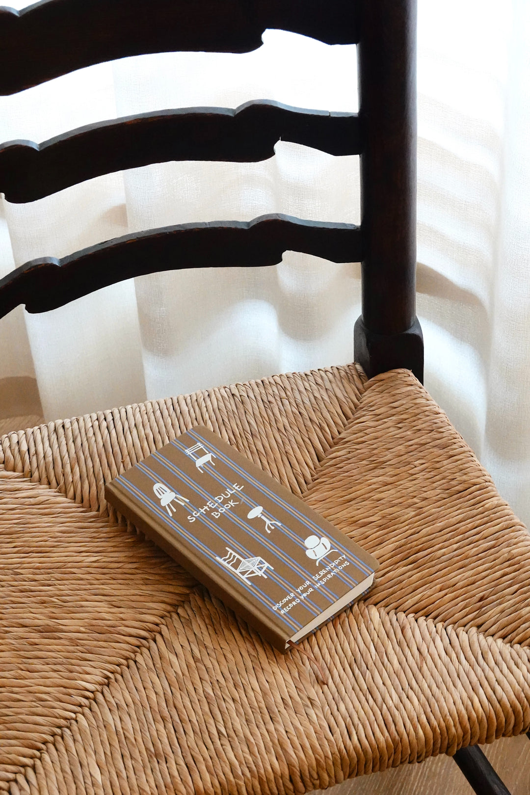 Chair Up Half Year Free Schedule Book