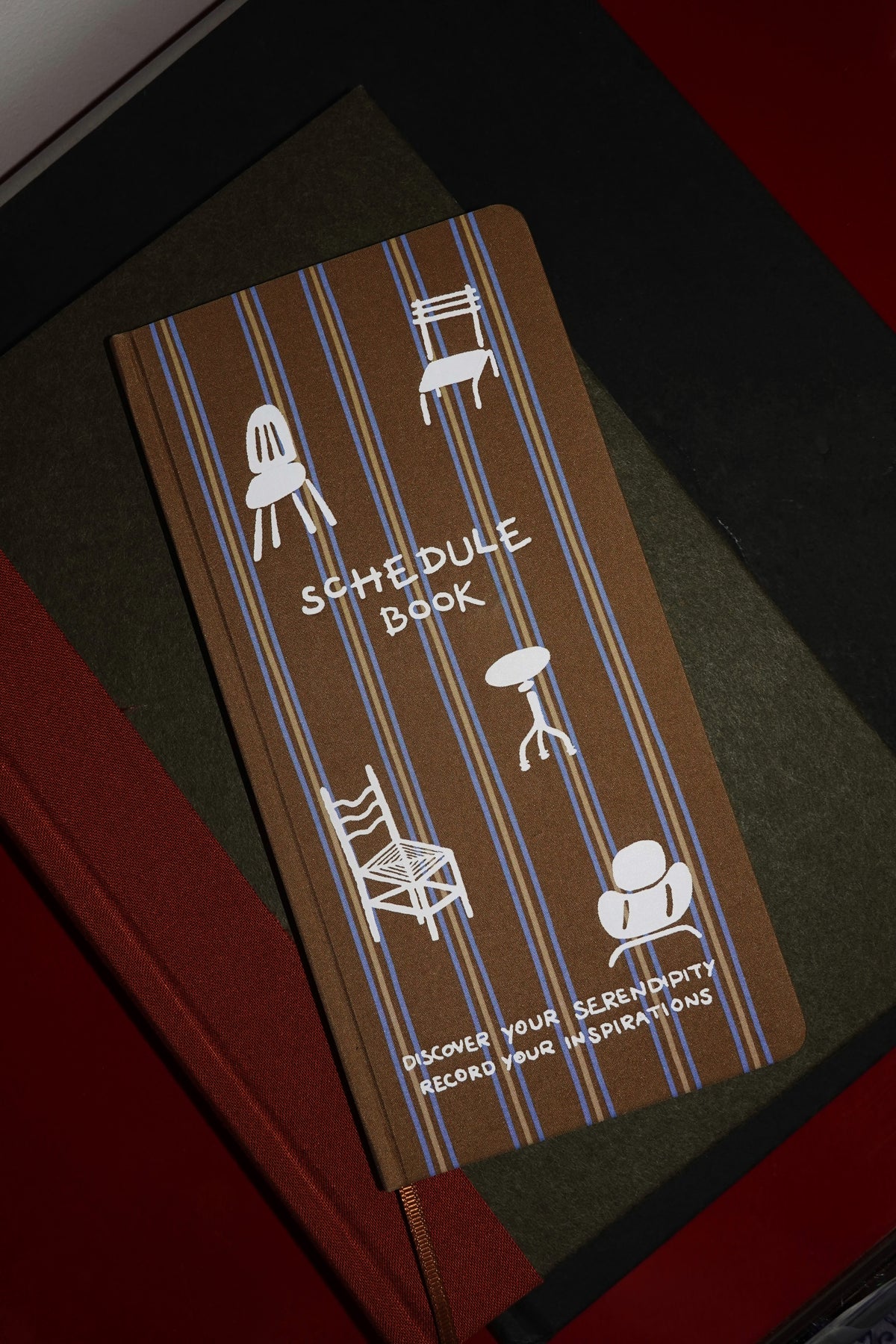 Chair Up Half Year Free Schedule Book - TRLab Shop