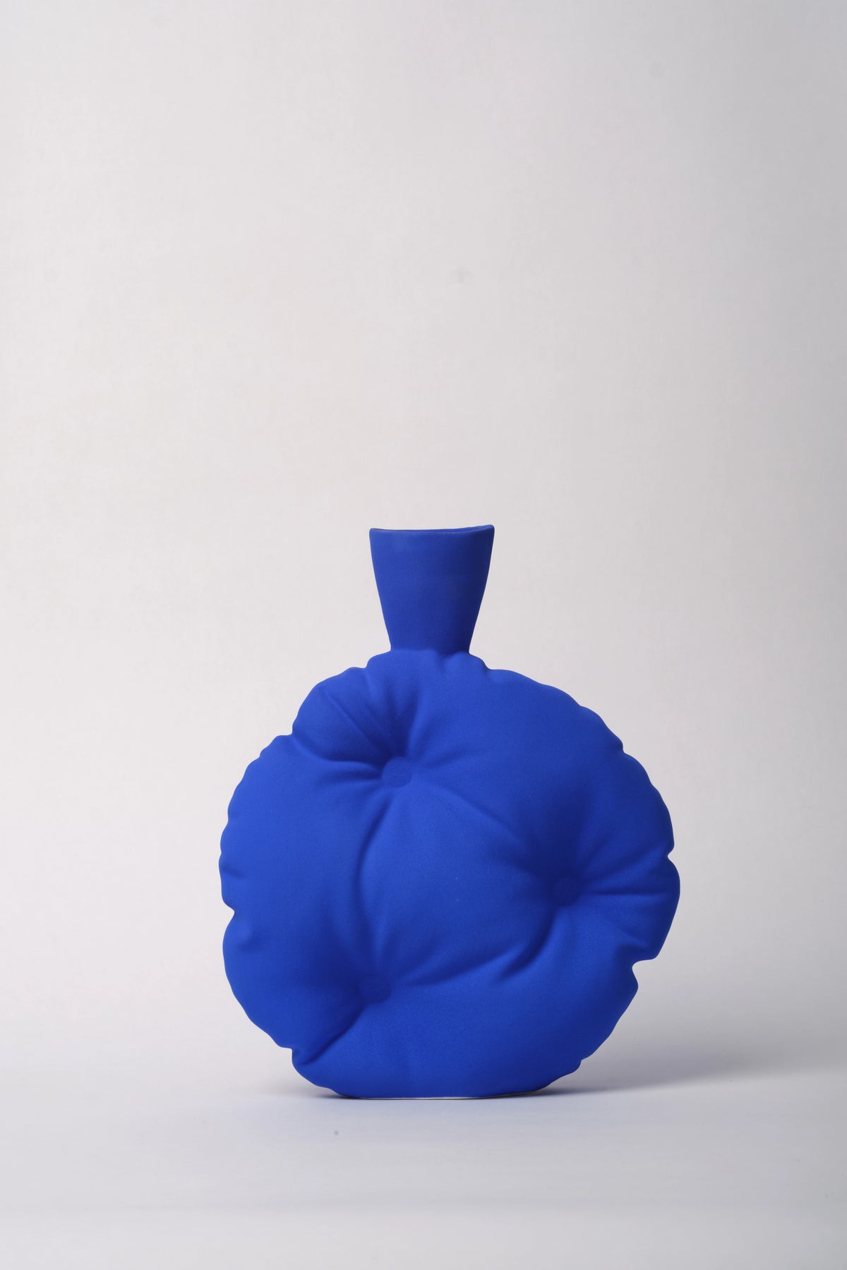 Ceramic Art Cookie Pillow Vase - TRLab Shop