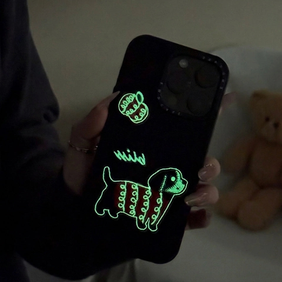 Embroidered Dachshund Phone Case - TRLab Shop