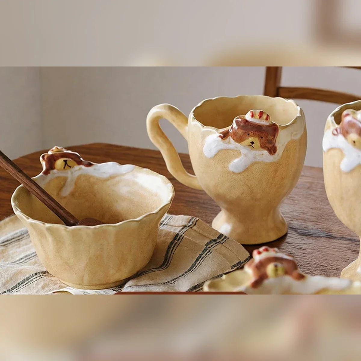 Crown Bear Golden Ceramic Bowls