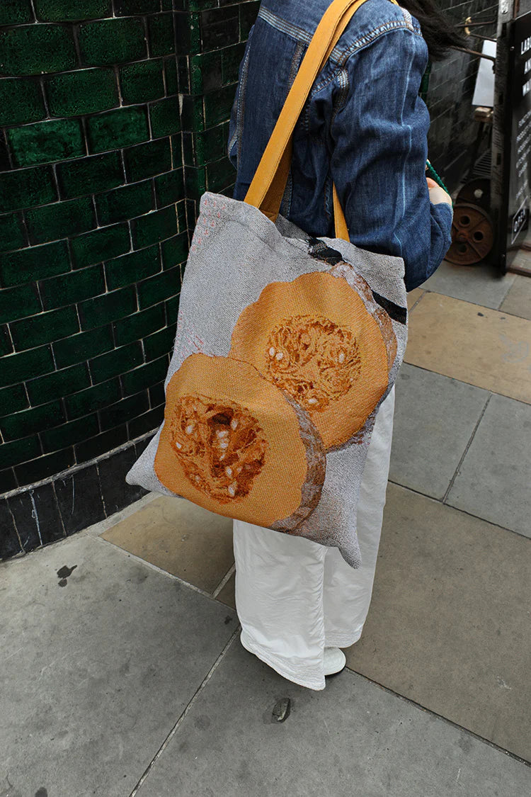 Halved Pumpkin Tote Bag - TRLab Shop