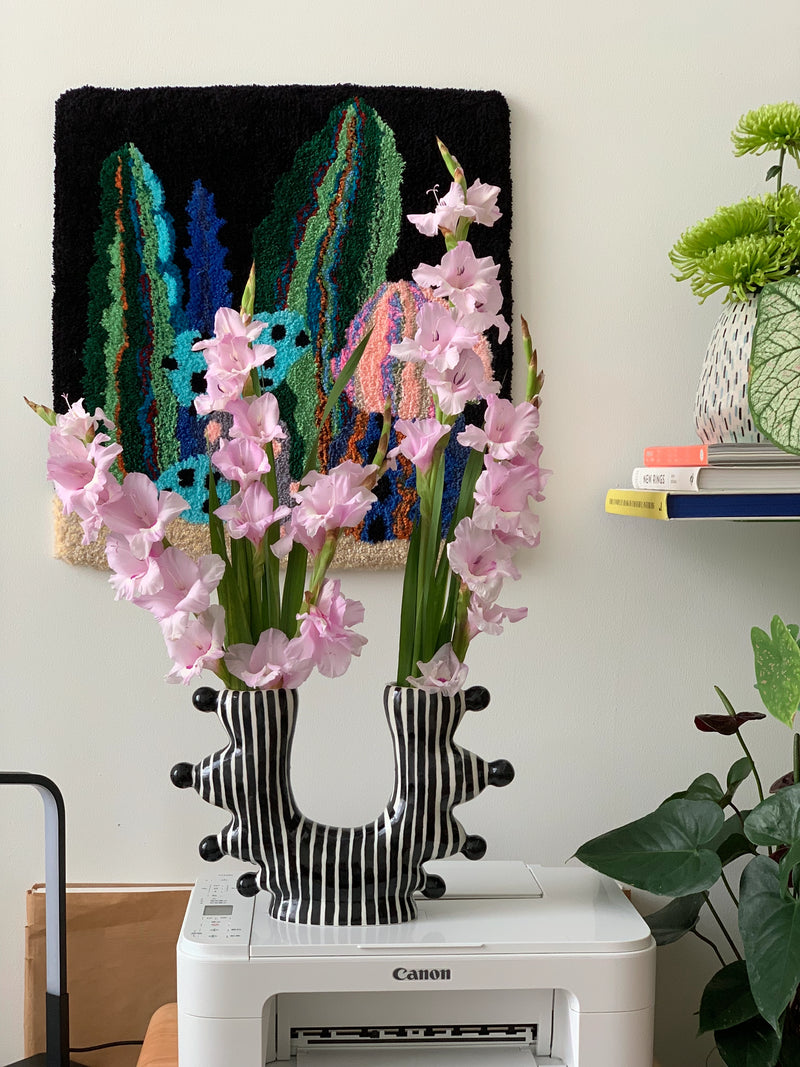 Ceramic U-Shaped Vase - TRLab Shop