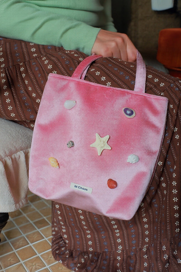 Natural Shell Velvet Handbag