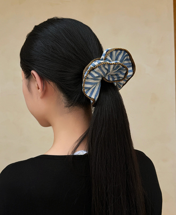 Sorbet Wavy Hem Floral Scrunchie - TRLab Shop