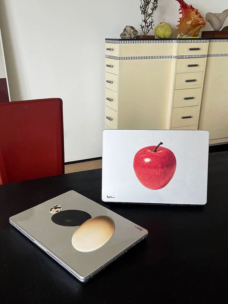 Tasty Family Egg Laptop Case - TRLab Shop