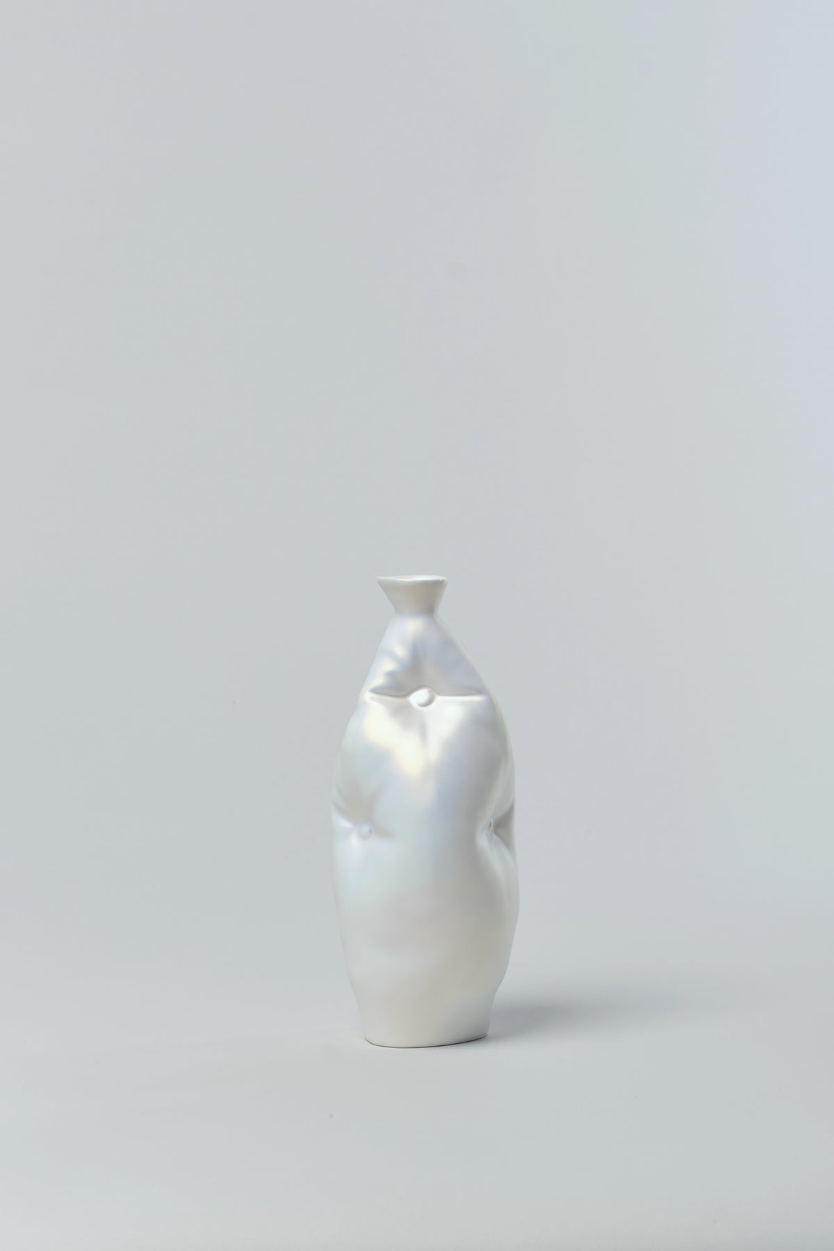 Ceramic Art Classic Pillow Vase - TRLab Shop