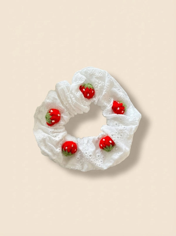 Strawberry Cream Cake Wavy Hem Scrunchie - TRLab Shop