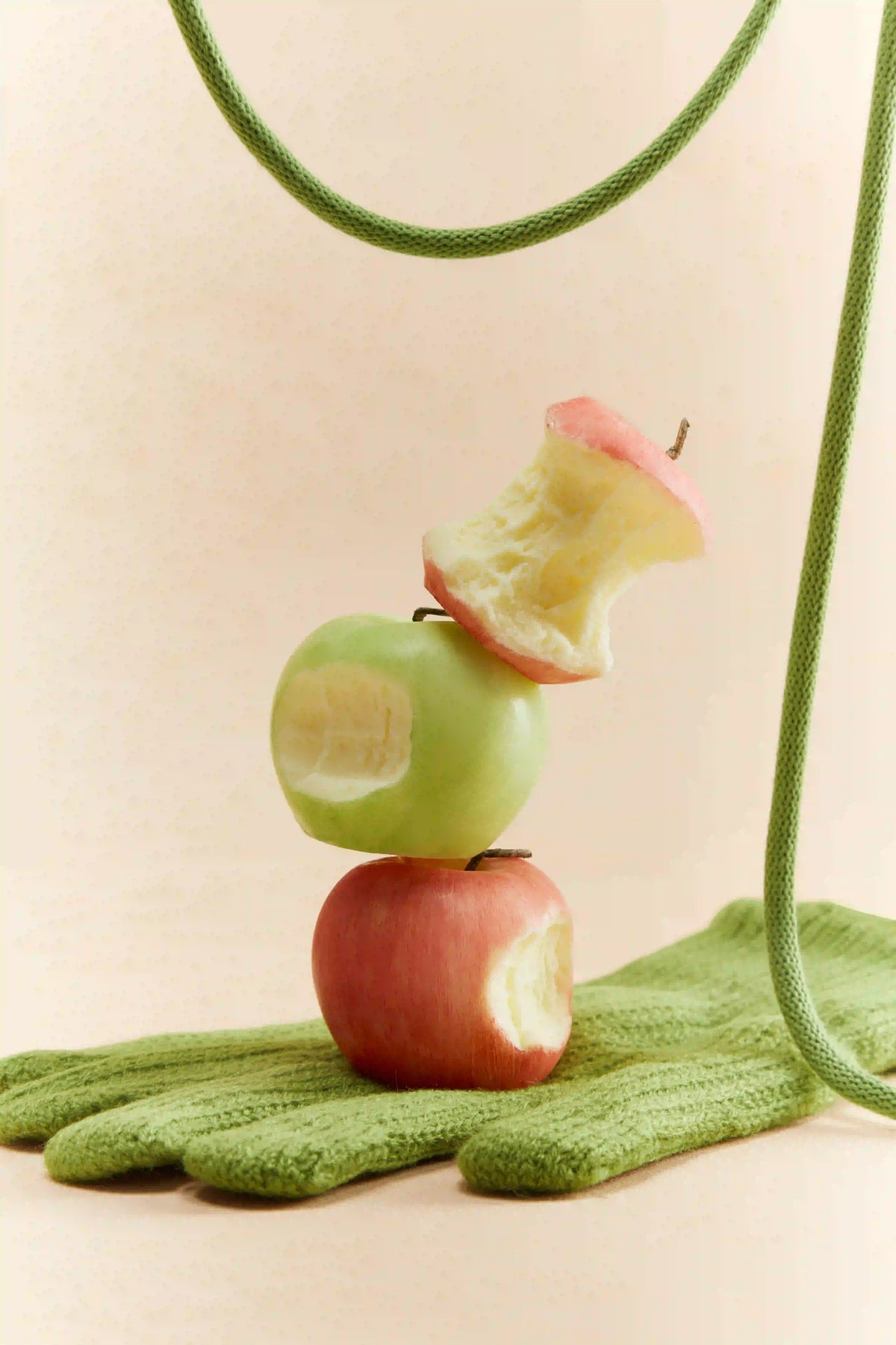 Bitten Apple Scented Sculptural Wax & Spray - TRLab Shop