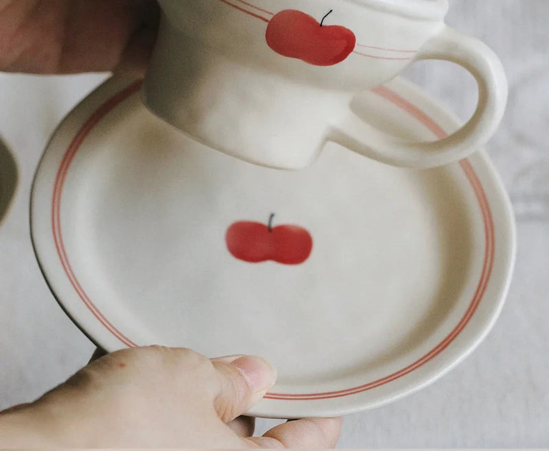 Red Apple Pinched Ceramic Plates - 6-inch Dish