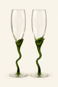 Tendril Hour Moss Green Glass Wine Glass