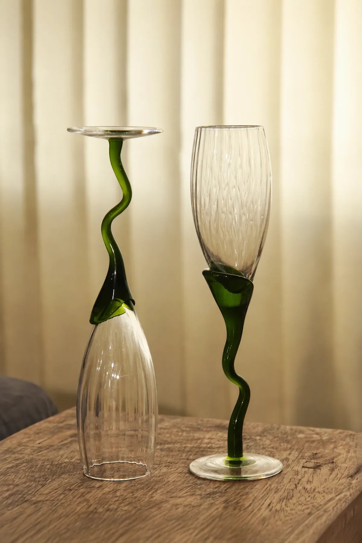 Tendril Hour Moss Green Glass Wine Glass
