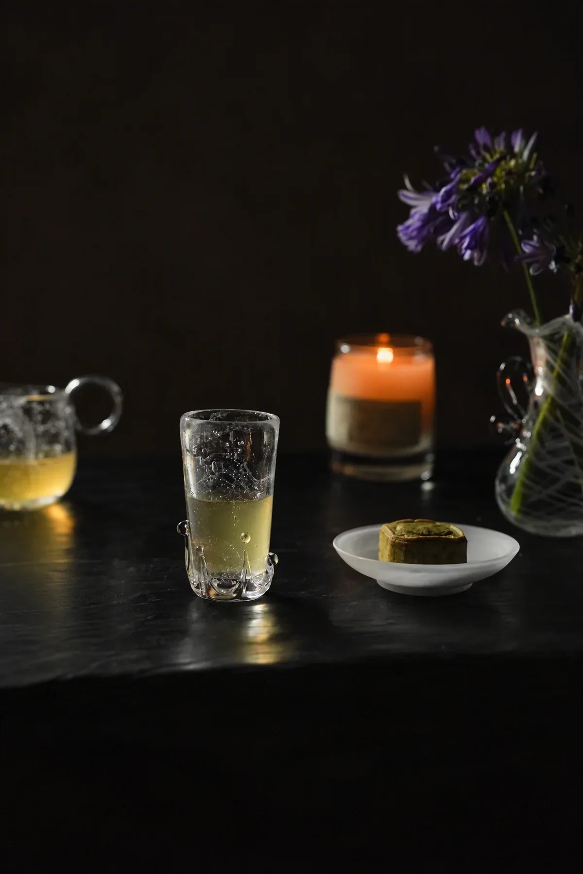 Crown Fizz Clear Glass Drinking Cup