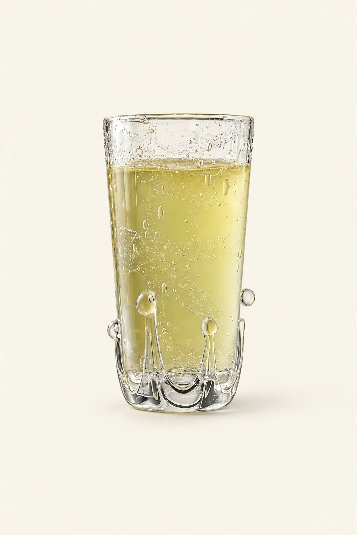 Crown Fizz Clear Glass Drinking Cup