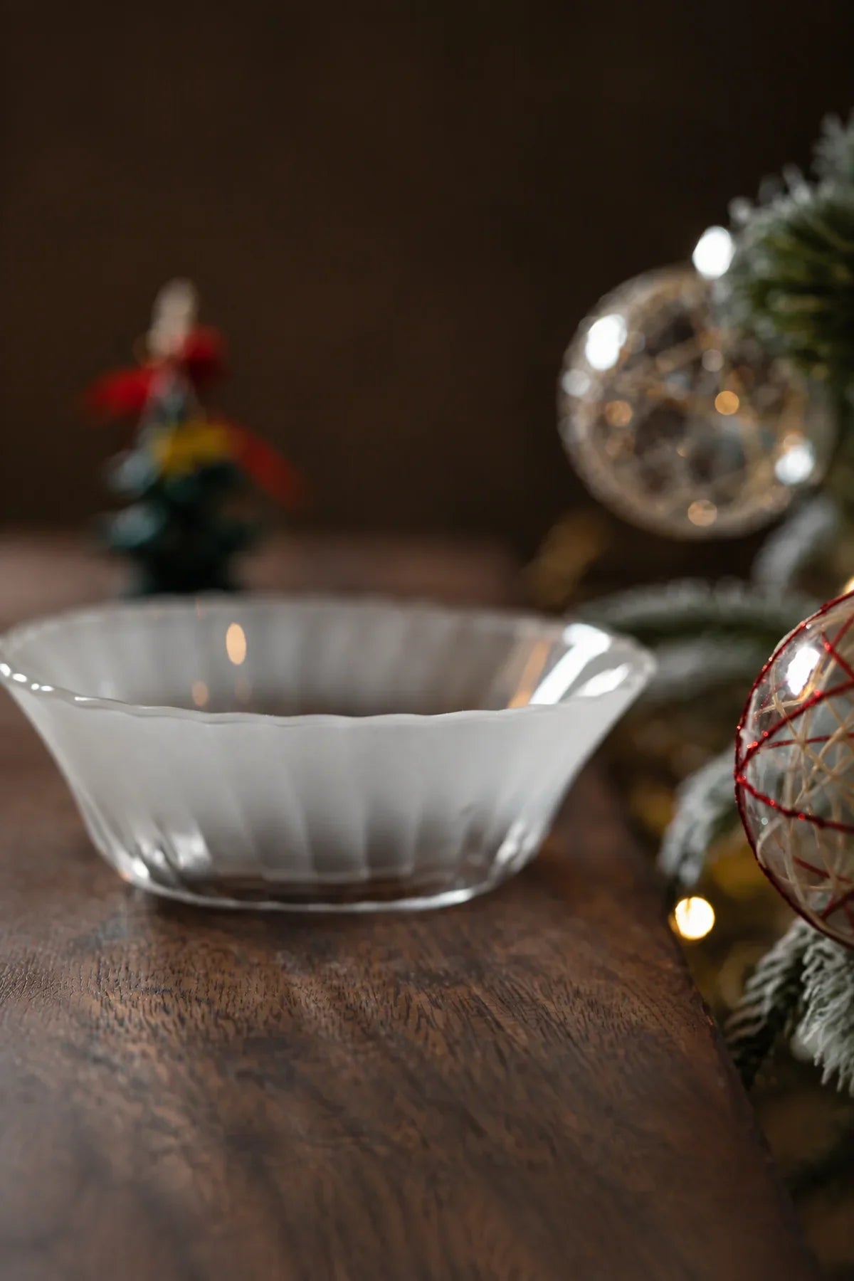Moonlit Carol Clear Frosted Glass Dessert Set