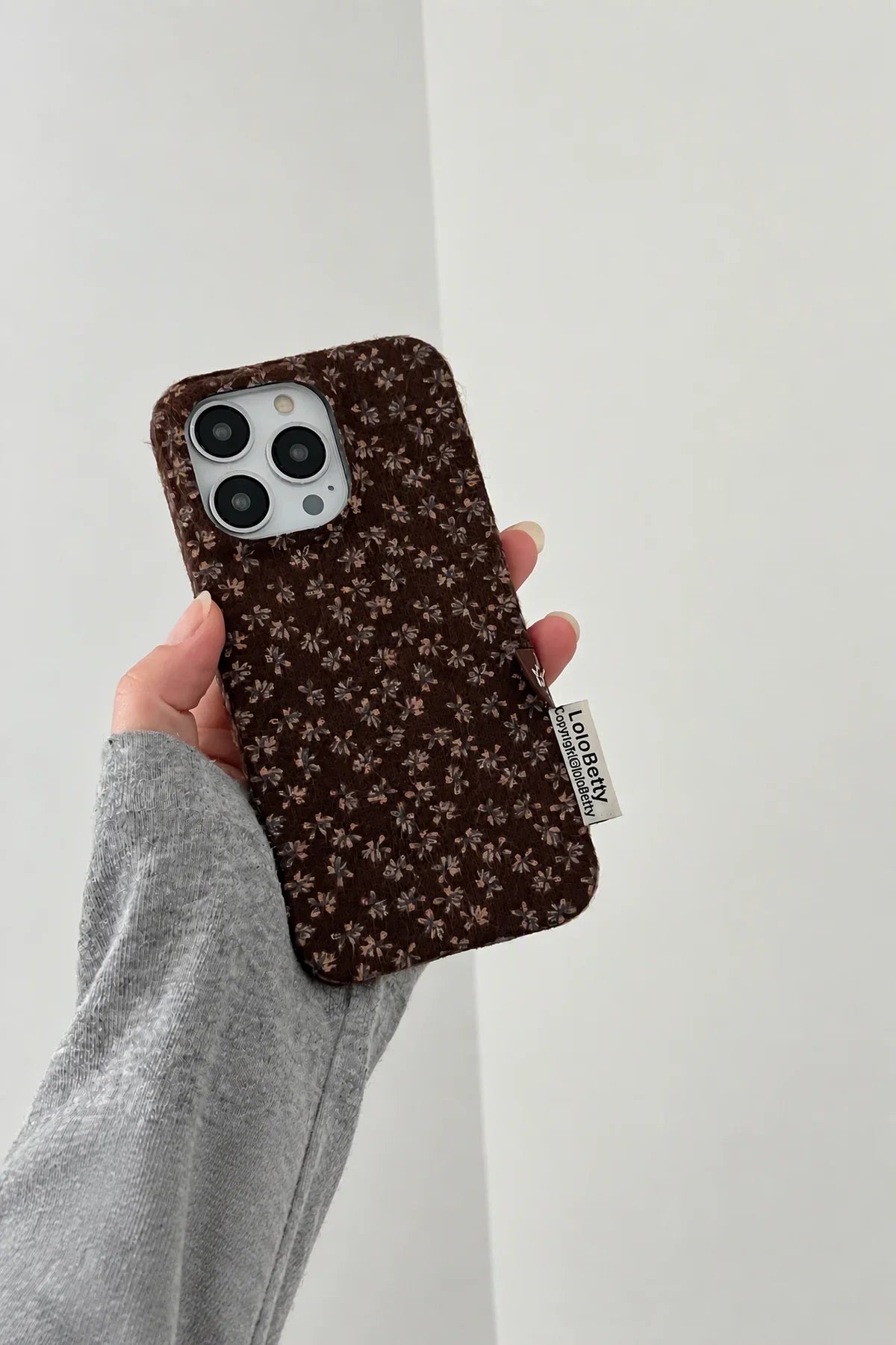 Winter Garden Brown Fabric Phone Case