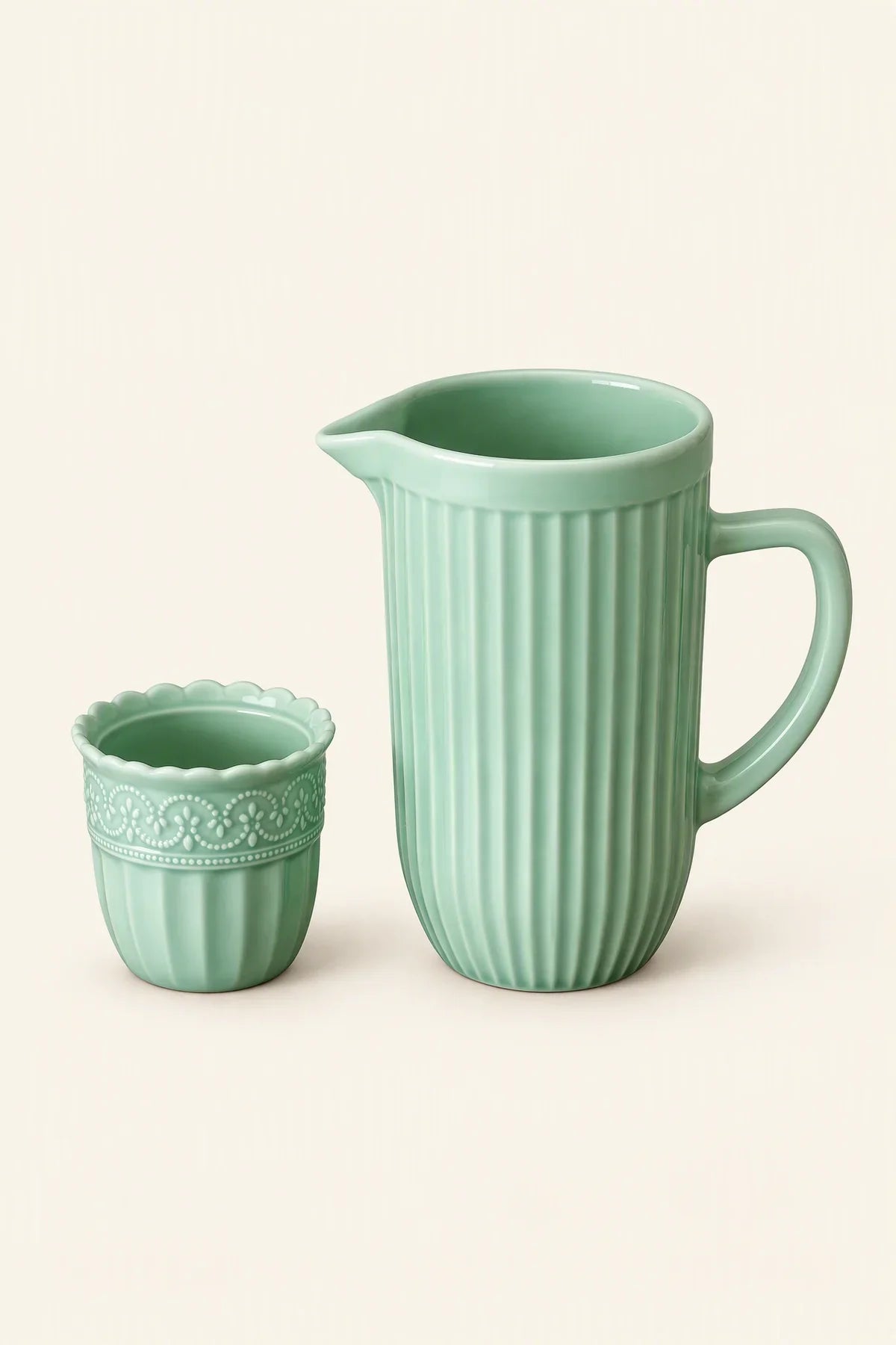Garden Border Mint Glass Pitcher and Cup Set