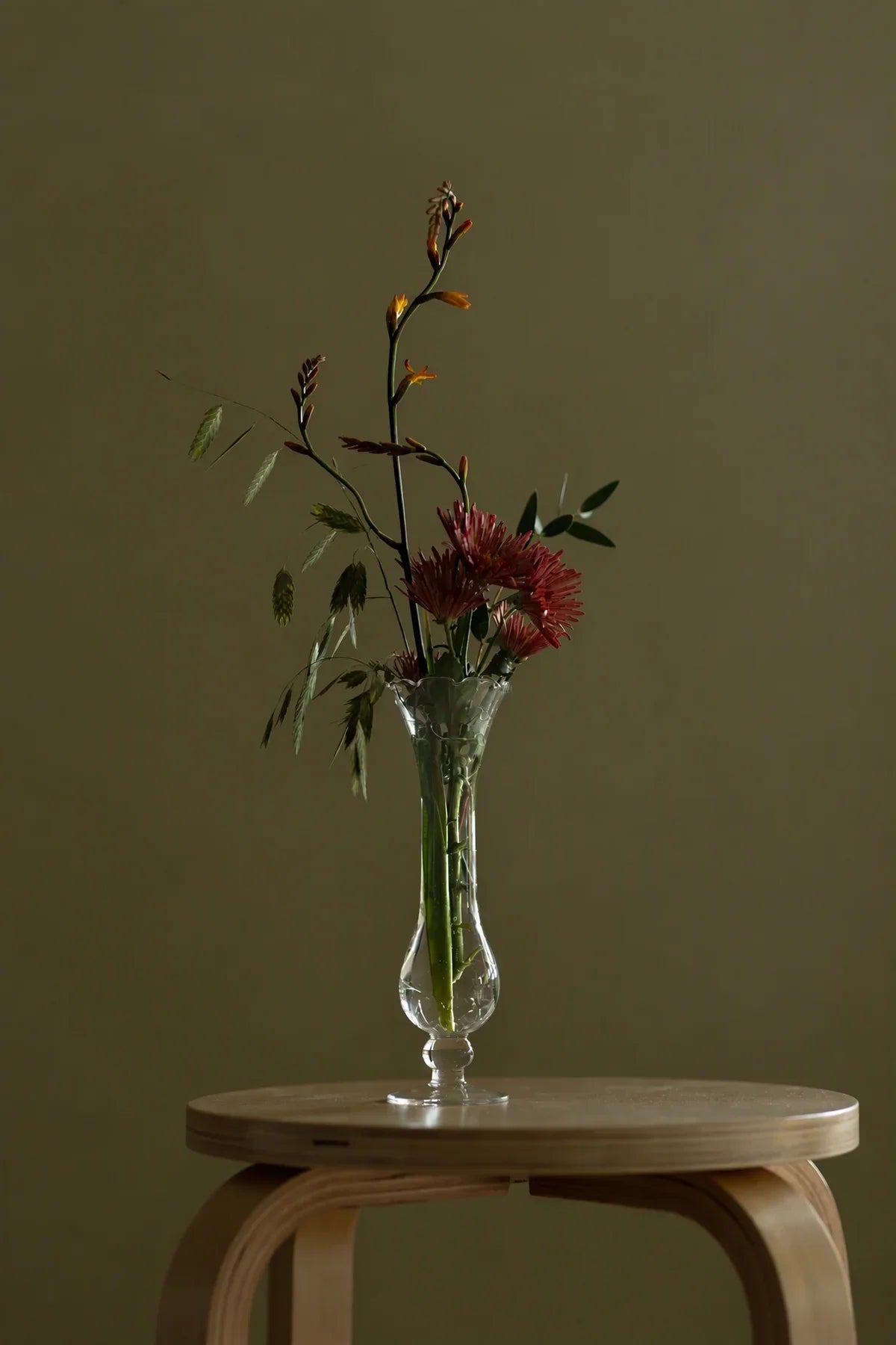 Petal Flare Clear Glass Bud Vase