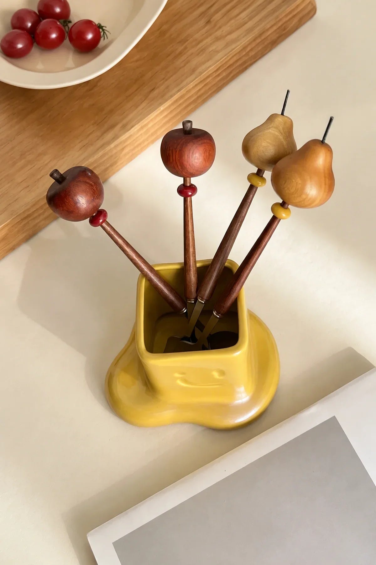 Sweet Orchard Wood & Stainless Steel Dessert Cutlery