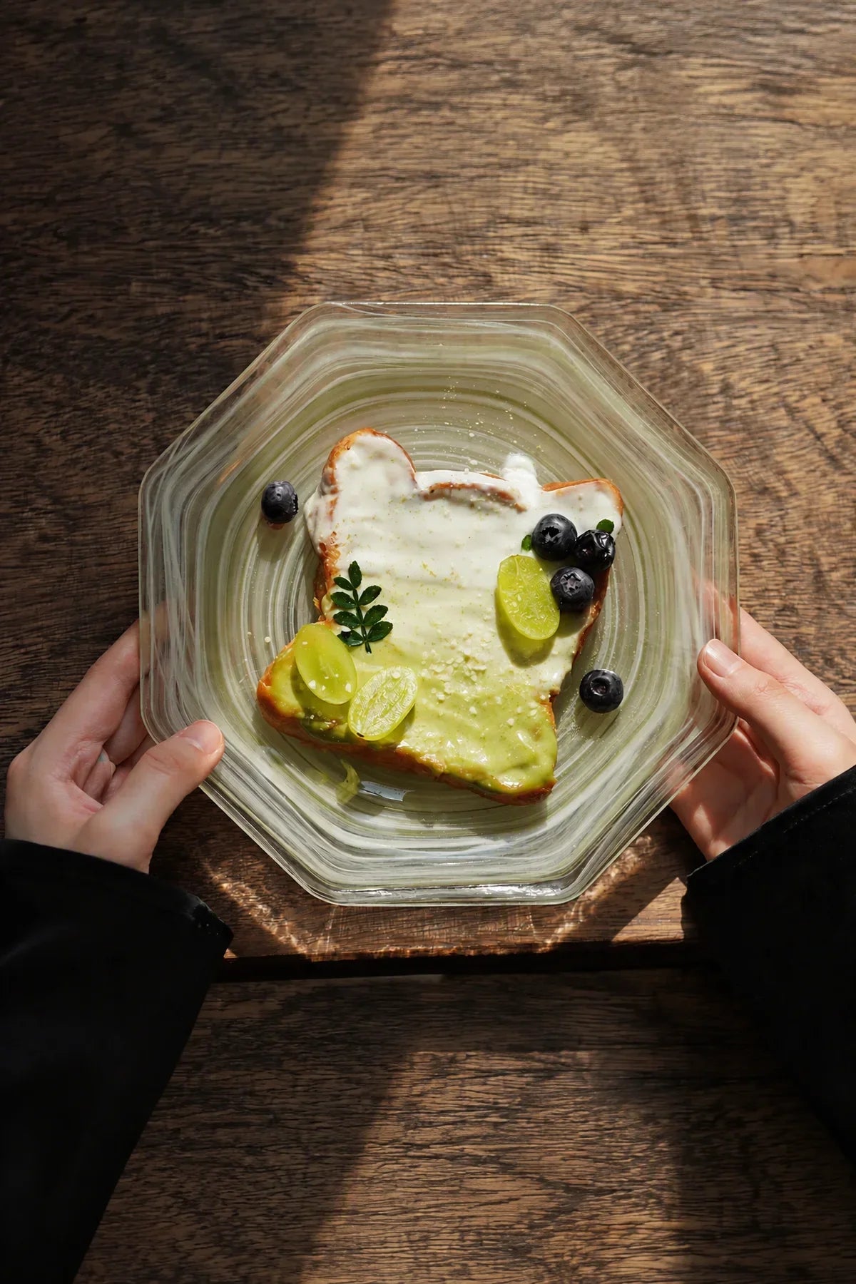Meadow Orbit Sage Glass Serving Plate