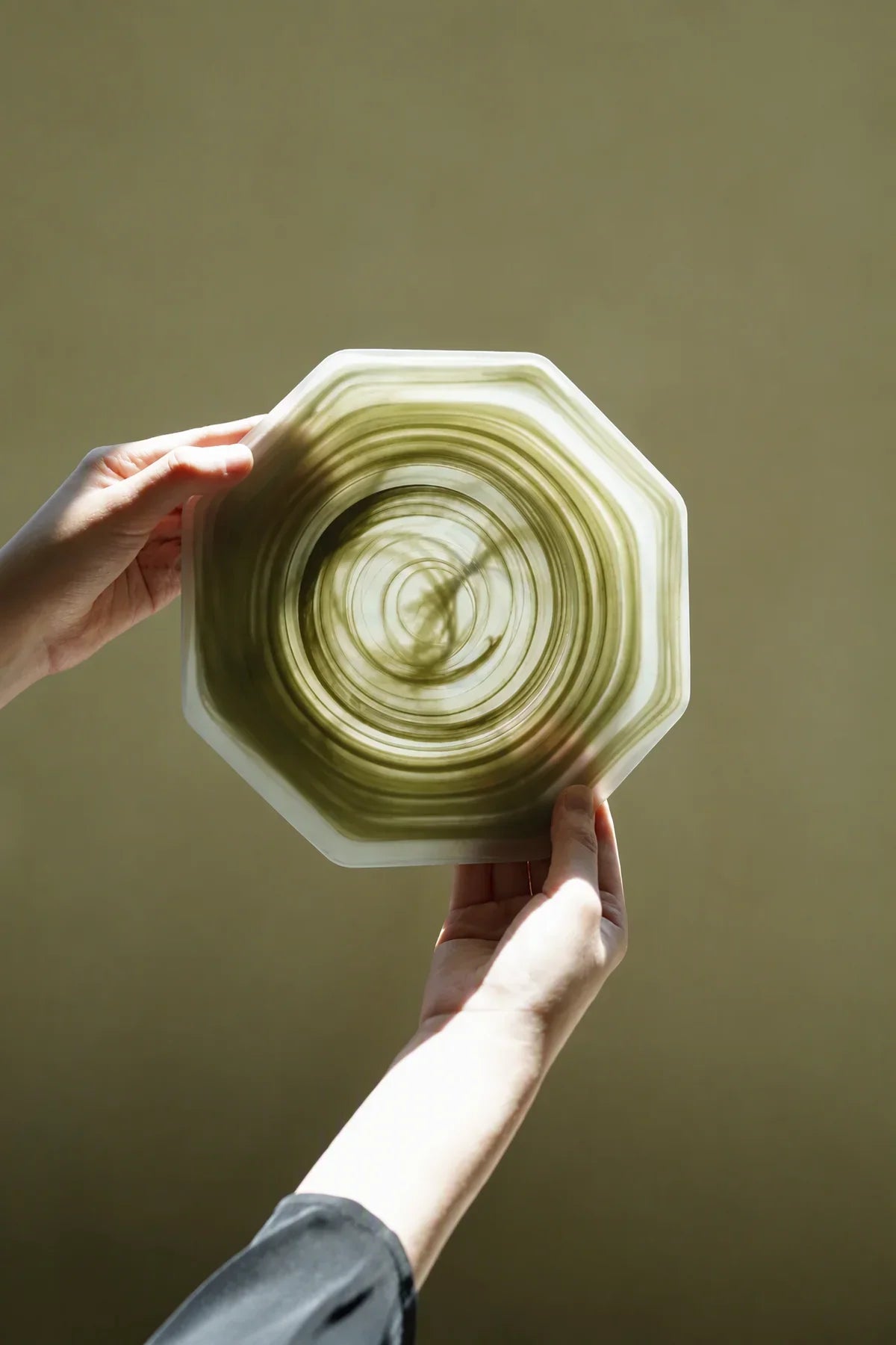 Meadow Orbit Sage Glass Serving Plate