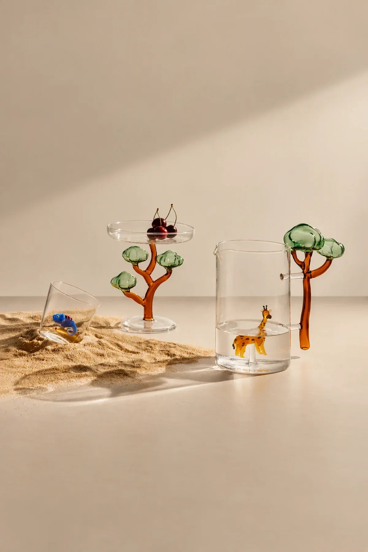 Wilderness Table Clear Borosilicate Glass Pitcher