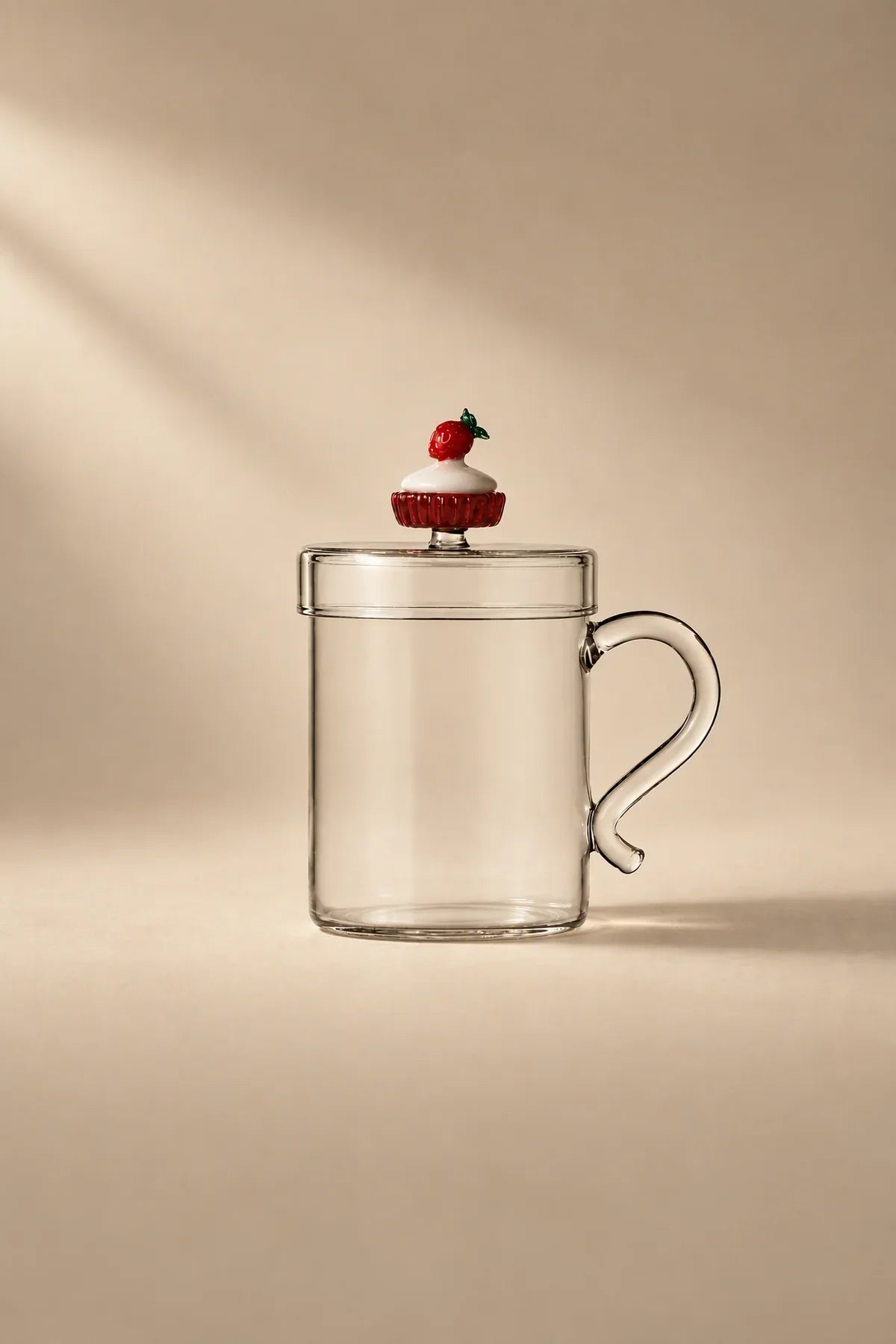 Petit Four Clear Glass Mug with Lid