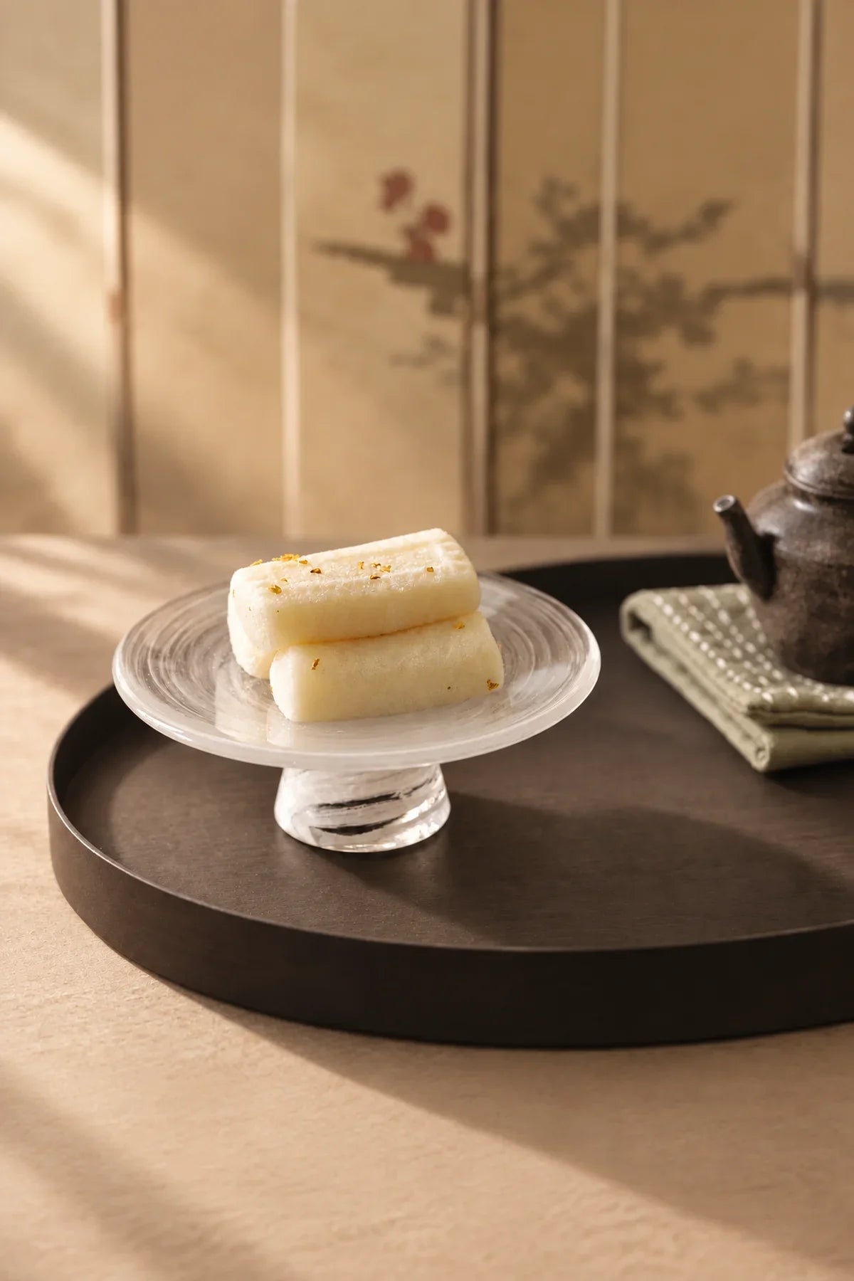 Cloud Current Clear Glass Tableware Set